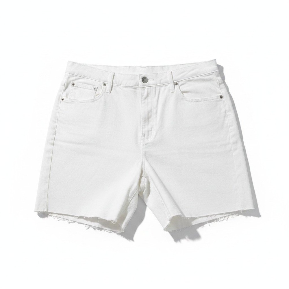 GAP 33R Womens White Denim High Rise Shorts 7 IN HR SHORT Boho Casual